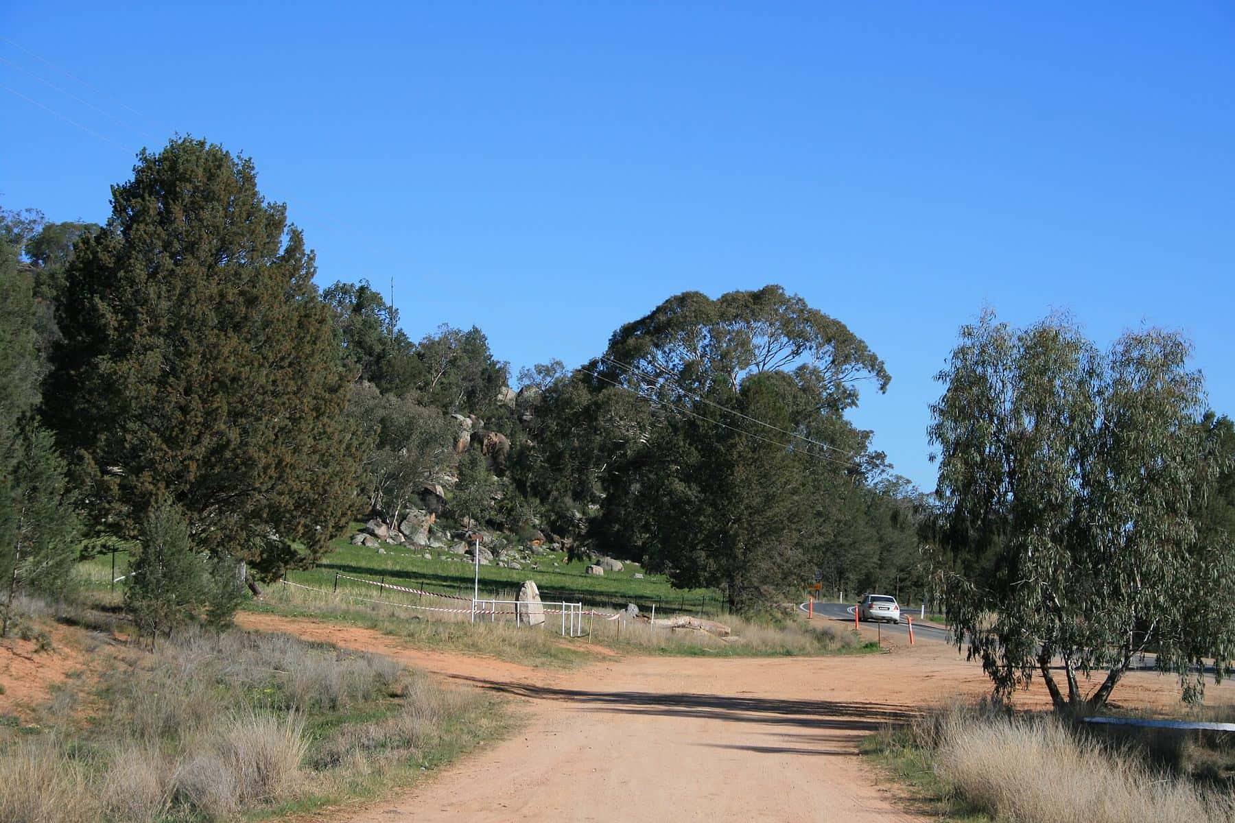 The large granite boulders of Escort Rock beside the old coach road near Eugowra